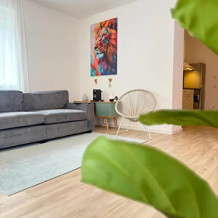 Perfect For Fans And Travelers Apartment